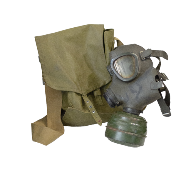 ROMANIAN ARMY GAS MASK - M74 - ROMANIAN ARMY SURPLUS - DECO ONLY