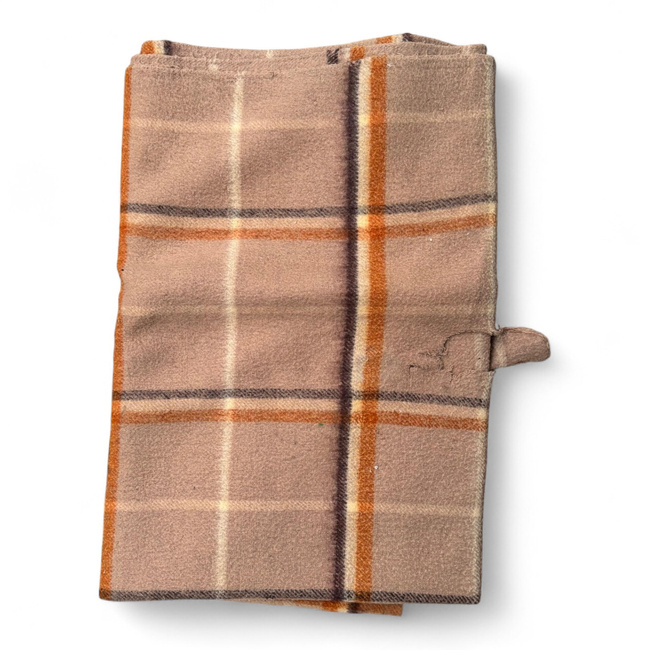 TISZTA GYAPJÚ VINTAGE TAKARÓ - 140x210 CM - ROMÁN HADSEREG KATONAI FELESLEG - MEGROMLOTT -  NAGYON KOPOTT