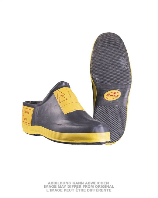 CZECH RUBBER OVERSHOES - BLACK - LIKE NEW