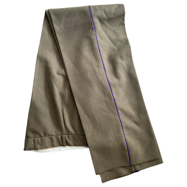 NEGYEDDIPLOMATA ÖLTÖNY NADRÁGGAL - KATONAI FELESLEG ROMÁN HADSEREG - ZÖLD OD - ÚJSZERŰ ÁLLAPOTBAN