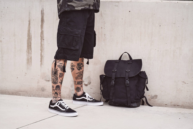 Rövidnadrág Urban Legend fekete