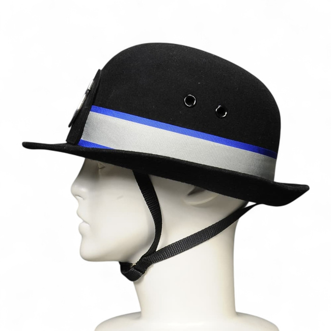 Női PCSO sisak - Community Support Officer - Metropolitan Police - Brit hadsereg katonai feleslege - Fekete - Használt
