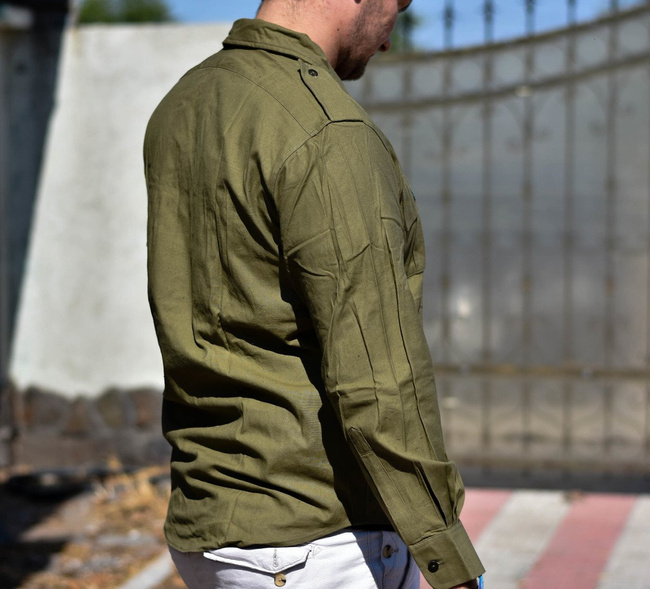 OLIVE SHIRT - COLD WAR ERA - ROMANIAN ARMY SURPLUS - LIKE NEW