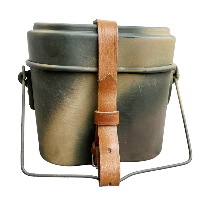 Német model WWII M31 ételdoboz - 3 szinu festett (Normandia) (REPRO)