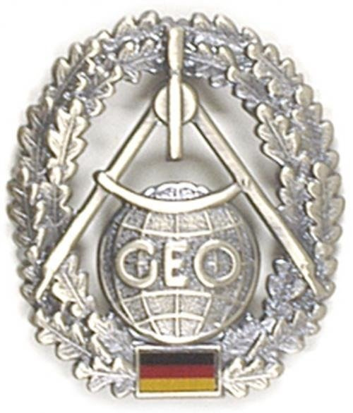 JELVÉNY GENUINE GERMAN ARMY METAL BERET BADGE ´TOPOGRAPHIE´