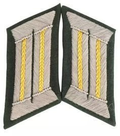 German WWII Yellow Collar Patch Officer
