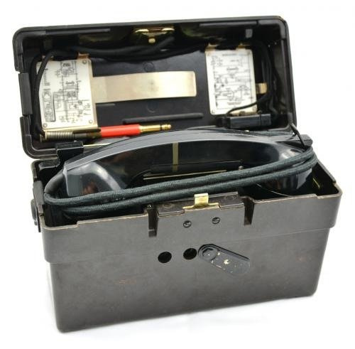 TÁBORI TELEFON - FEKETE - NÉMET HADSEREG KATONAI FELESLEG - HASZNÁLT