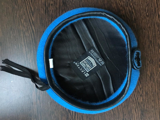 BERET WITH VELCRO INSIGNIA - Lecter Tactical - BLUE