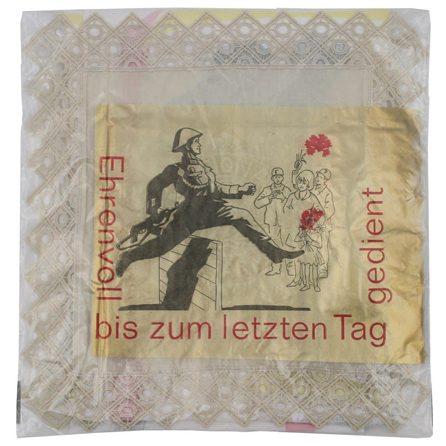 Sál, szalvéta NVA  - használt