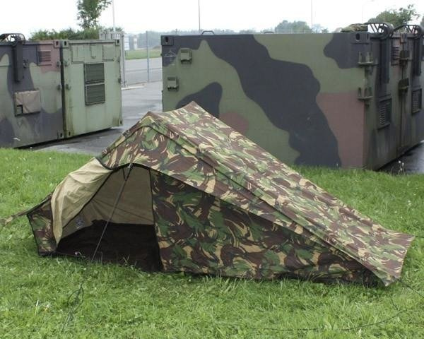 Dutch Camo 1-man Tent W.groundsheet Used