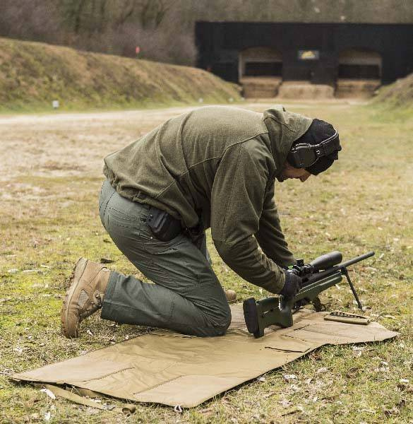 LÁTÓSZŐNYEG - BACKBLAST® - Cordura® - 150 x 88 CM - Helikon-Tex® - ADAPTÍV ZÖLD