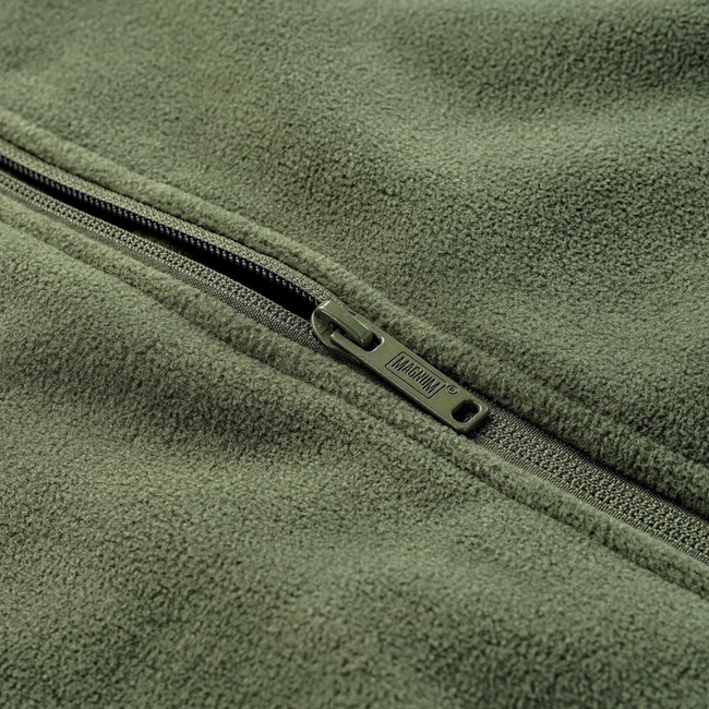 MAGNUM ESSENTIAL DZSEKI FLEECE - OLIVE