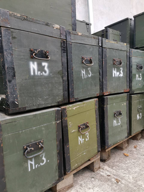 WOODEN MILITARY STORAGE CRATE - ROMANIAN ARMY SURPLUS - NO.3 - 65 x 37 x 46 CM