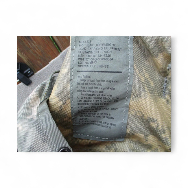 Molle II hátizsák külső fémkerettel - Amerikai hadsereg katonai felesleg - ACU terepszínű - Használt