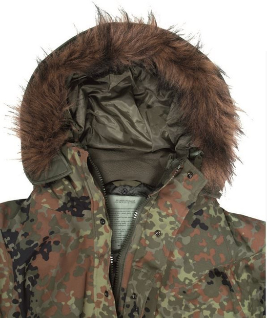 Kapucni nedves idős kabáthoz, OD