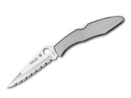 "POLICE SERRATED" ZSEBKÉS - SPYDERCO