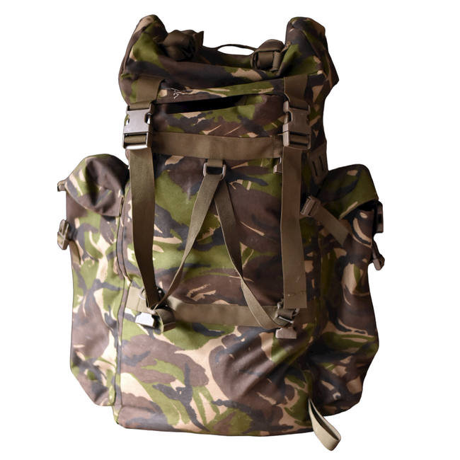 BIG MILITARY COMBAT BACKPACK WITH POCKET, DETACHABLE OUTER POUCH - MOTEXCO - 90L - MILITARY SURPLUS ROMANIAN ARMY - CAMOUFLAGE MOSAIC FOREST DPM - IN GOOD CONDITION