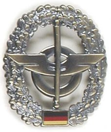 GENUINE GERMAN ARMY METAL BERET BADGE ´NACHSCHUB´