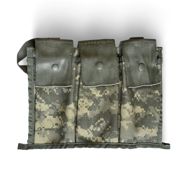 Pouch for magazines with three compartments - US Army military surplus - ACU camouflage - Like new