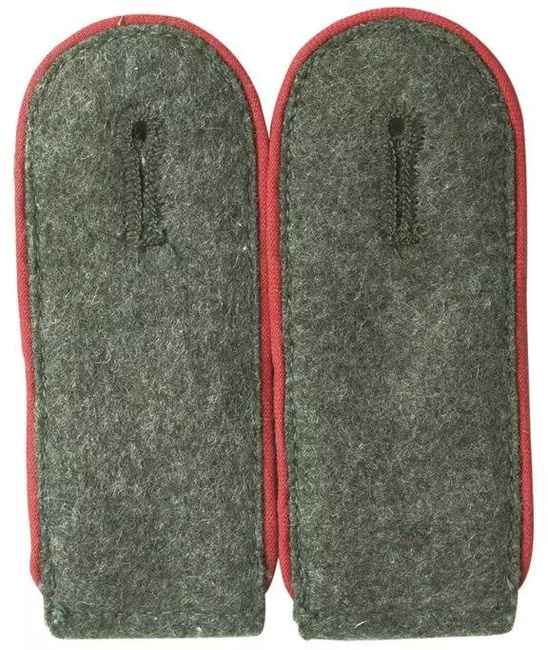 Második Világháborús sorkatona vállap, Piros