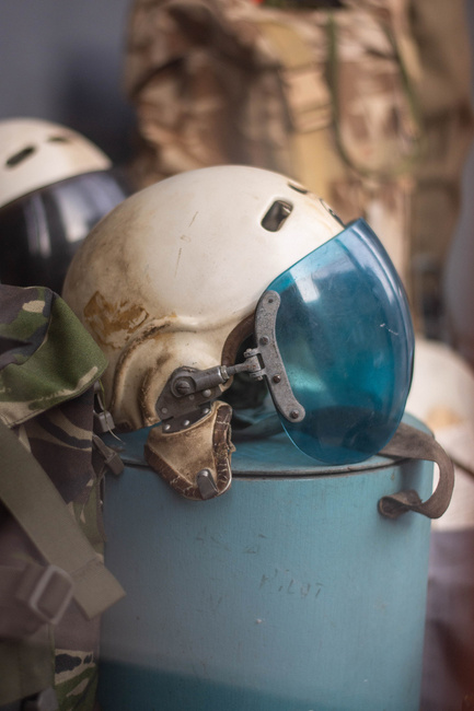 ORIGINAL AIR FORCE FLYING HELMET WITHOUT OXYGEN MASK - ROMANIAN MILITARY SURPLUS - USED