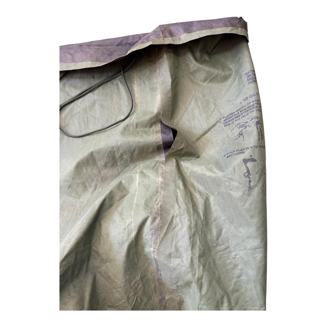 Vízálló ruhazsák - 40 cm x 76 cm - Amerikai hadsereg katonai felesleg - OD zöld - Használt - Hibás 