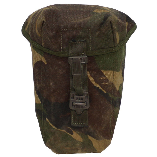 British bottle pouch, DPM camo, IRR, used 10 x 18 x 12 cm