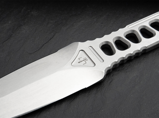 FIX PENGÉJŰ KÉS VOODOO - BOKER PLUS