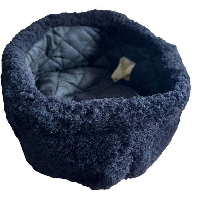 TÉLI SAPKA KÁDEREKNEK - SZOVJET IDŐSZAK - ROMÁN HADSEREG KATONAI FELESLEG - TENGERÉSZKÉK FEKETE SZŐRMÉVEL - JÓ ÁLLAPOTÚ