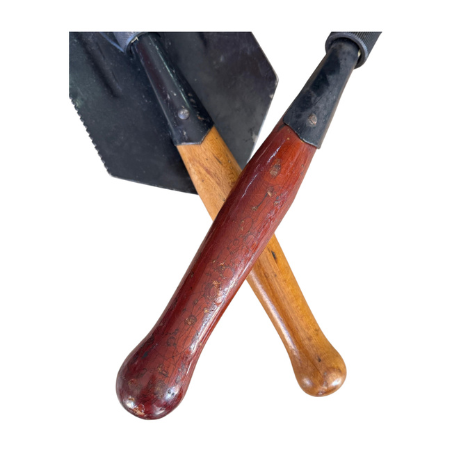 Foldable Military Shovel, Romanian Army Surplus - like new, with leather case