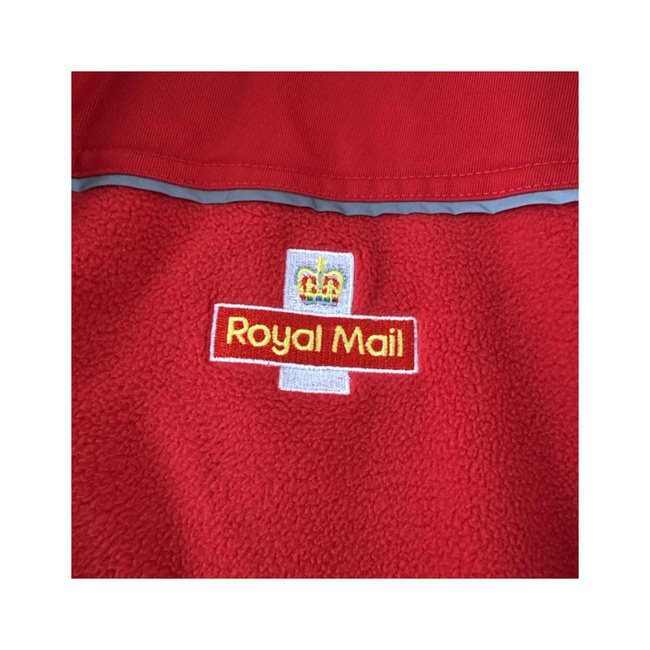Royal Mail polárdzseki – brit hadsereg feleslege – piros - használt