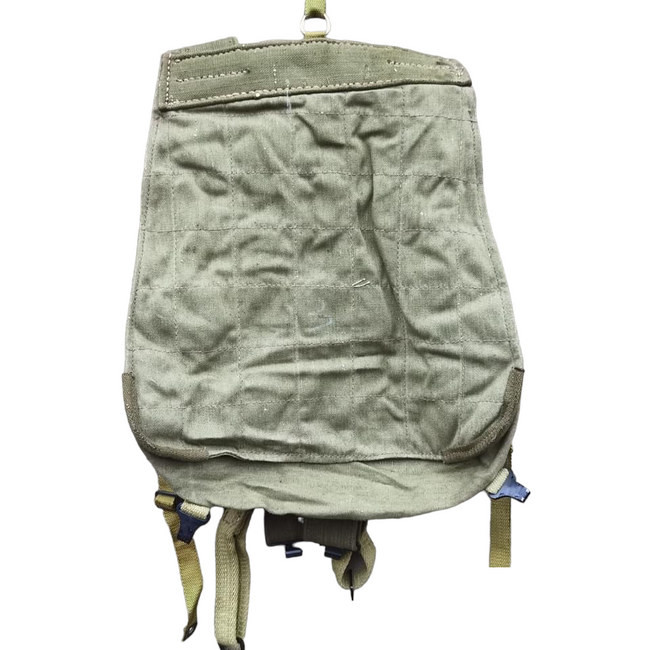 Military Olive Rare Romanian Retro Rucksack- Vintage - good condition