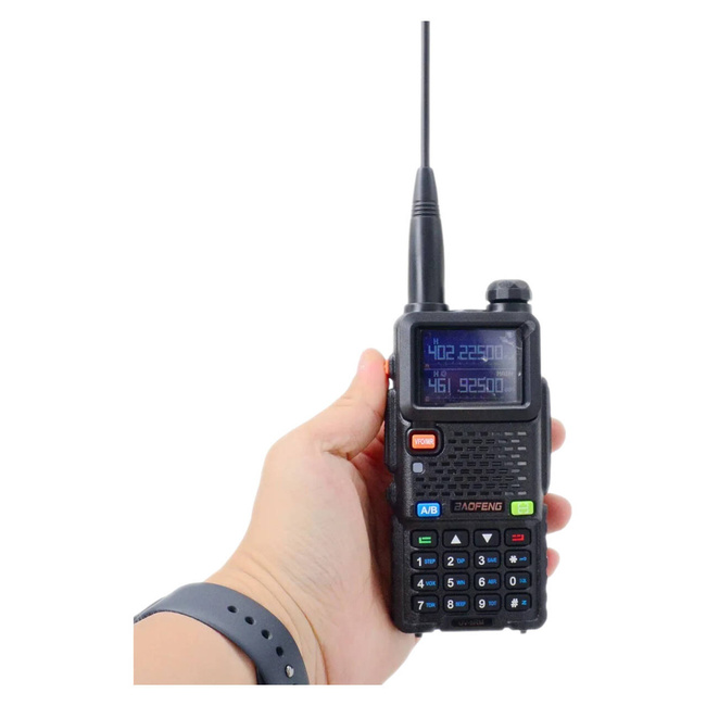 Baofeng UV-5RM 8W-os háromsávos rádió USB-C-vel