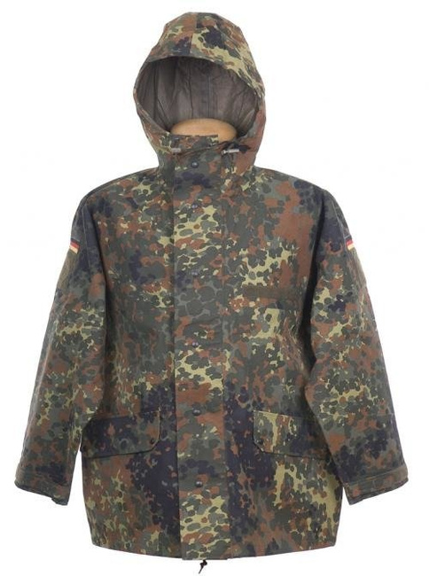NEDVES IDŐJÁRÁS KABÁT - KATONAI TÖBBLET A NÉMET HADSEREGTŐL - FLECKTARN CAMO - GORETEX - HASZNÁLT