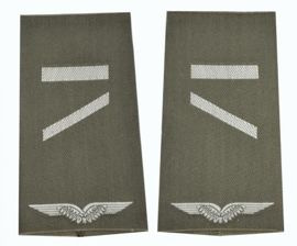 EMBLÉMA - GENUINE GERMAN AIR FORCE O.D./SILVER SHOULDER LOOPS ´GEFREITER UA´
