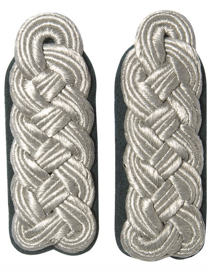 East Germ.Dark Gr.epaul.field Off.piping