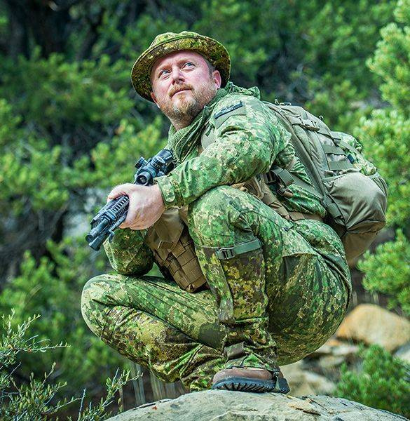 OUTDOOR TACTICAL PANTS - OTP® - VERSASTRETCH® - Helikon-Tex® - PENCOTT® WILDWOOD™