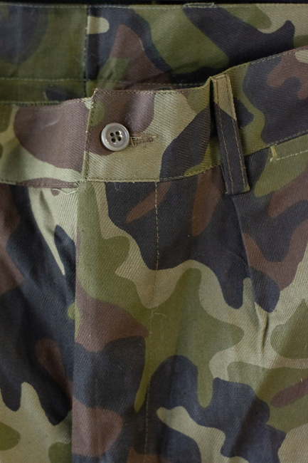 Hadsereg taktikai rövidnadrág - Román hadsereg felesleg