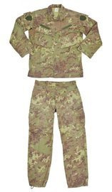 OLASZ HADSEREG TEREPRUHA - VEGETATO SIVATAG - HASZNÁLT