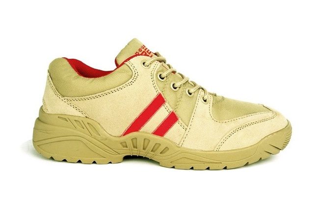 CSIZMA, BAKANCS RED - Desert Low Range