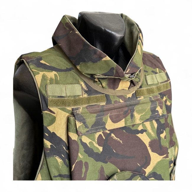 MOLLE TACTICAL VEST - CAMOUFLAGE DPM - MILITARY SURPLUS ROMANIAN ARMY - IN GOOD CONDITION