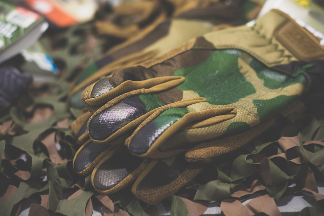 TAKTIKAI KESZTYŰ - "FAST FIT"  - Mechanix® - WOODLAND