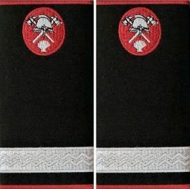 Grade Fruntaș Pompieri ISU, IGSU țesute pe suport textil din tercot lipit, cu semn de armă metalic