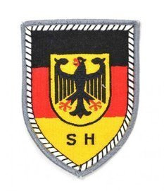 GENUINE GERMAN ARMY ASSOCIATION BADGE "TERRITORIALKOMMANDO SCHLESWIG-HOLSTEIN"