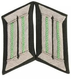 German WWII Green Collar Patch Officer