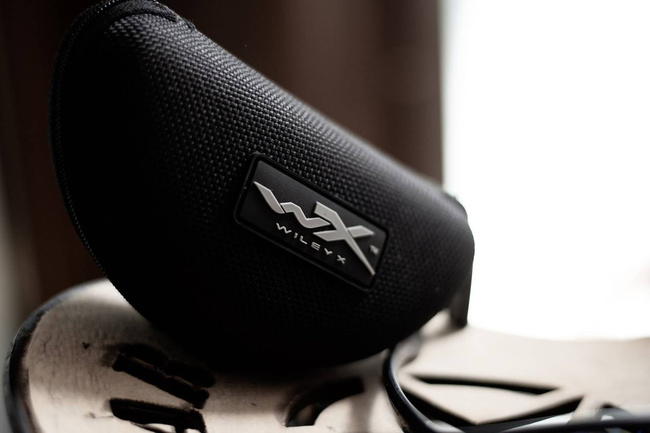 Szemüveg KINGPIN polarizált kék tükör matt grafit keret