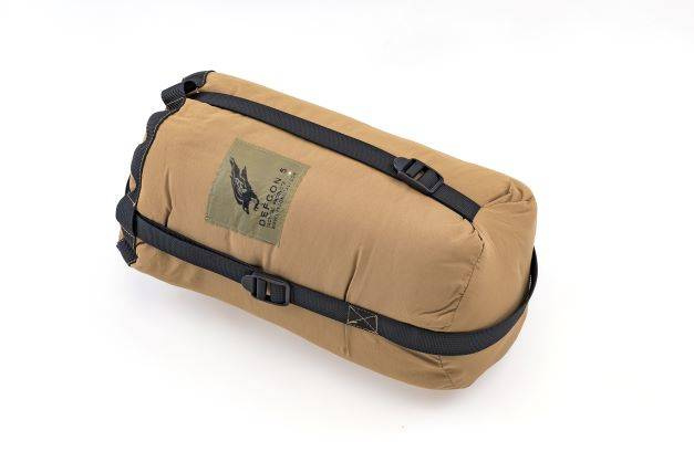 REVERSIBLE JACKET WITH COMPRESSION BAG - Defcon 5® - ITALIAN CAMOUFLAGE/TAN