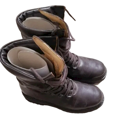 ROMANIAN MILITARY BOOTS - BROWN- USED