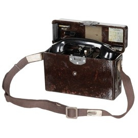 FINN TÁBORI TELEFON - KATONAI FELESLEG - HASZNÁLT - KIVÁLÓ ÁLLAPOTÚ