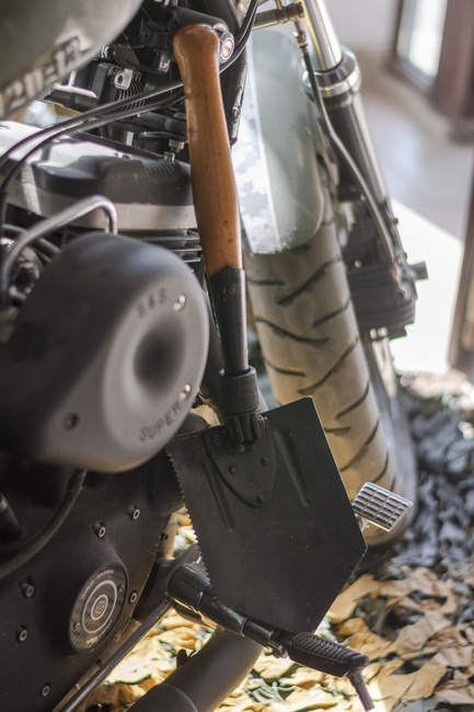 Gyalogsági lapát, összecsukható - Román hadsereg feleslege - Újszerű állapotú, tokban